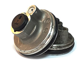 Клапан передней/задней пневмостойки Mercedes w221